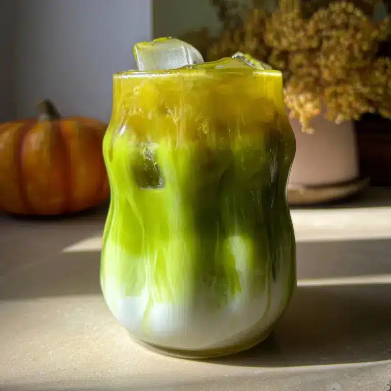 Pumpkin Spice Matcha Latte Recipe