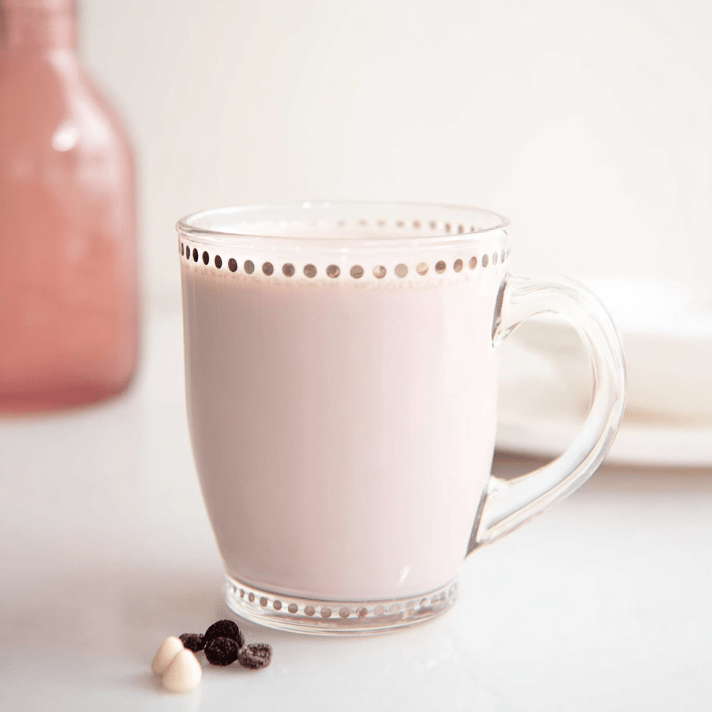 Blackberry White Hot Chocolate Recipe - Recipe Image