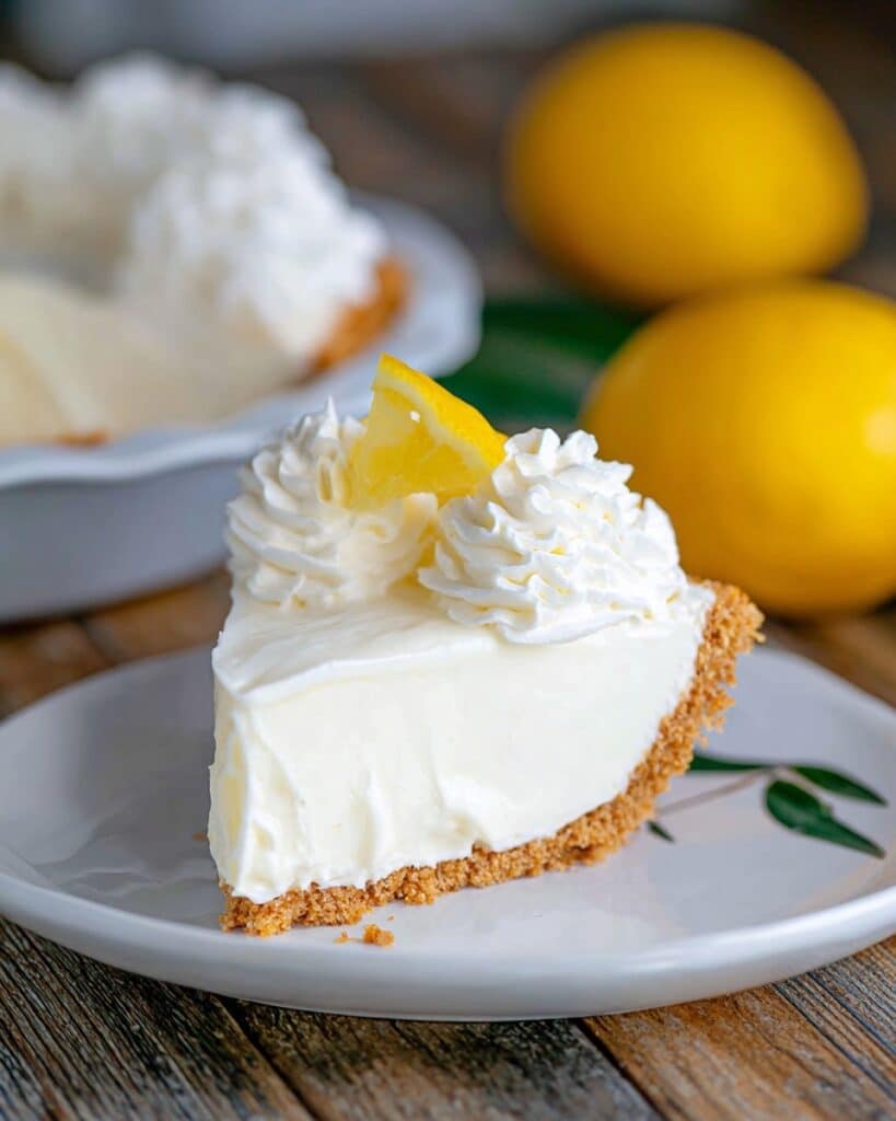 Easy 4 Ingredient No Bake Lemon Pie Recipe